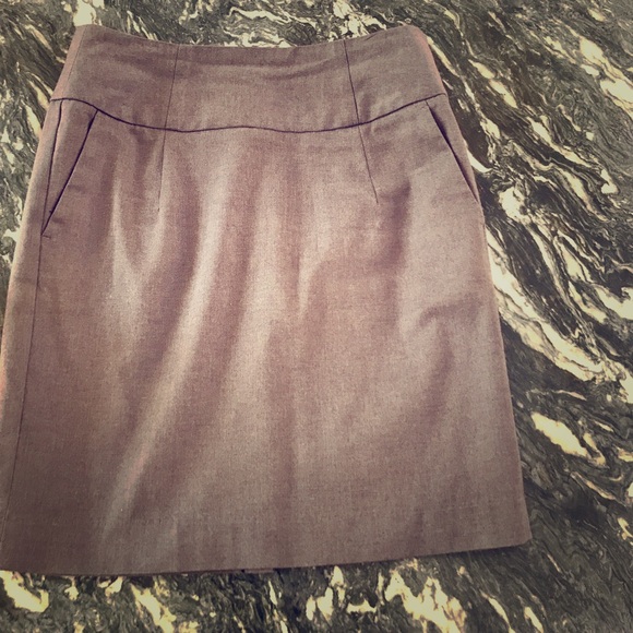 Banana Republic Dresses & Skirts - 100 % cotton Banana Republic skirt, Sz 6